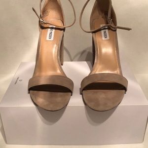 Steve Madden Carsson sandal taupe suede sz 11